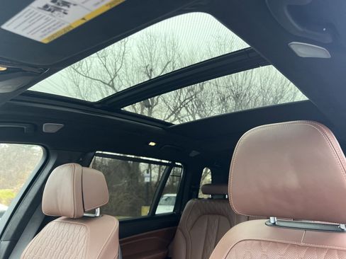 Used 2023 BMW X7 M60i w/ Executive Package image 24