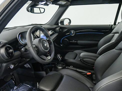 Used 2024 MINI Cooper S FWD image 17