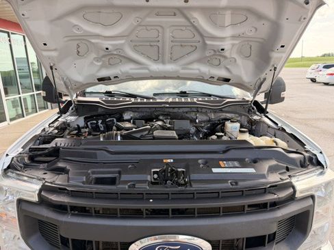 Used 2022 Ford F250 XL w/ Power Equipment Group RWD image 20