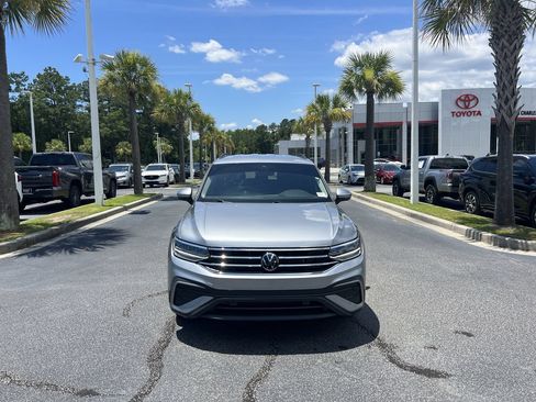 Used 2024 Volkswagen Tiguan S FWD image 3