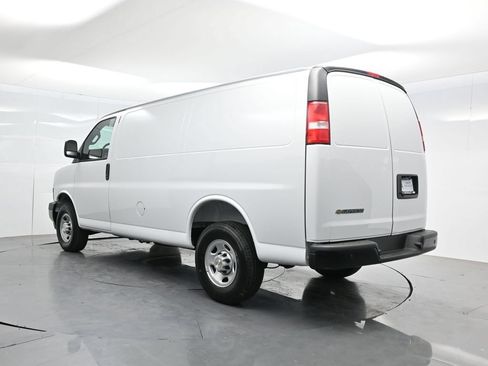New 2026 Chevrolet Express 2500 w/ Driver Convenience Package RWD image 5