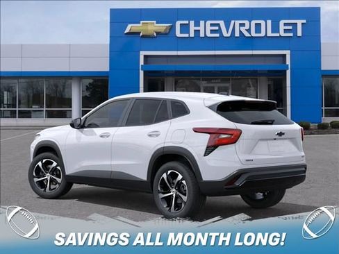 New 2026 Chevrolet Trax RS w/ Driver Confidence Package FWD image 3