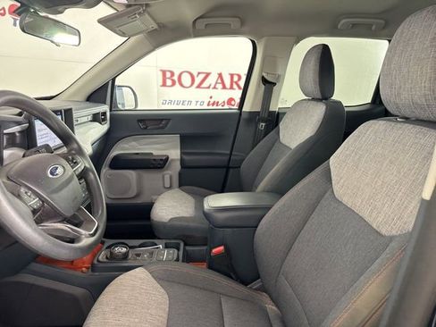 Used 2023 Ford Maverick XLT image 11