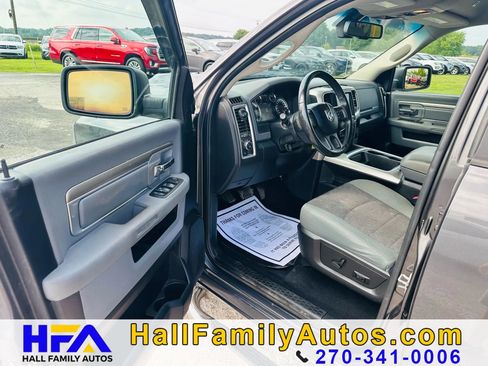 Used 2018 RAM 1500 Big Horn image 9