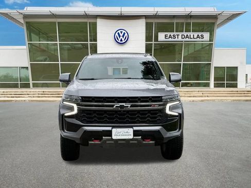 Used 2021 Chevrolet Tahoe Z71 w/ Luxury Package AWD/4WD image 5