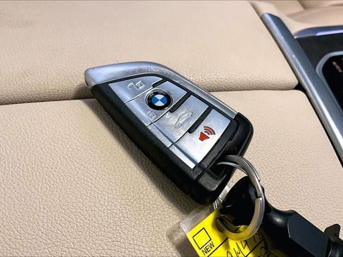 Used 2022 BMW X5 sDrive40i image 13