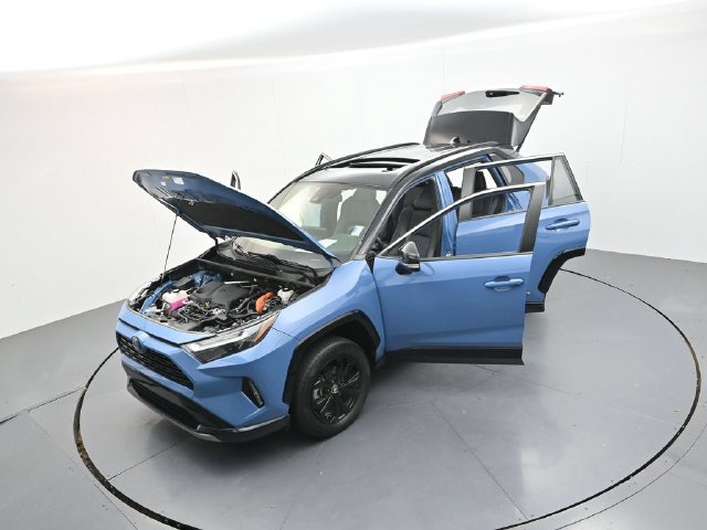 Used 2023 Toyota RAV4 XSE AWD/4WD image 54