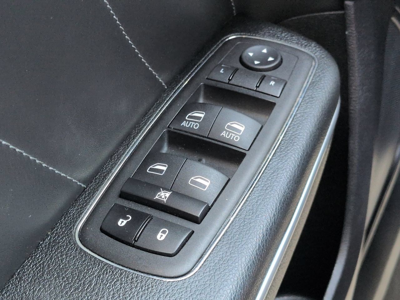 Used 2023 Dodge Charger Scat Pack w/ Plus Group RWD image 26