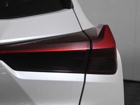 Used 2019 Lexus UX 200 w/ Premium Package FWD image 13