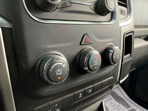 Used 2016 RAM 2500 SLT image 19