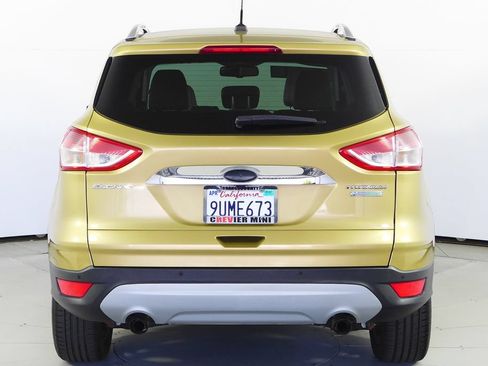 Used 2014 Ford Escape Titanium FWD image 8