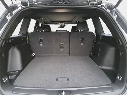 New 2026 Jeep Grand Cherokee Limited Reserve image 13