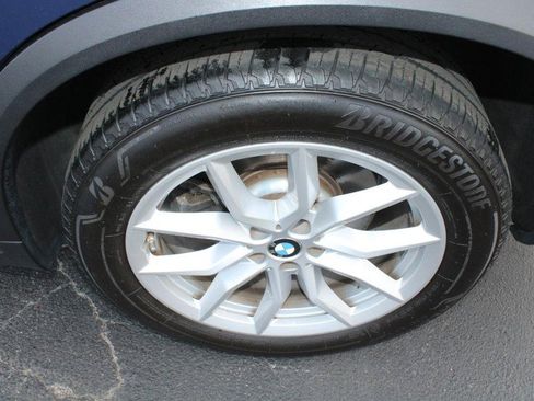 Used 2021 BMW X5 xDrive40i w/ Luxury Seating Package 2 image 6