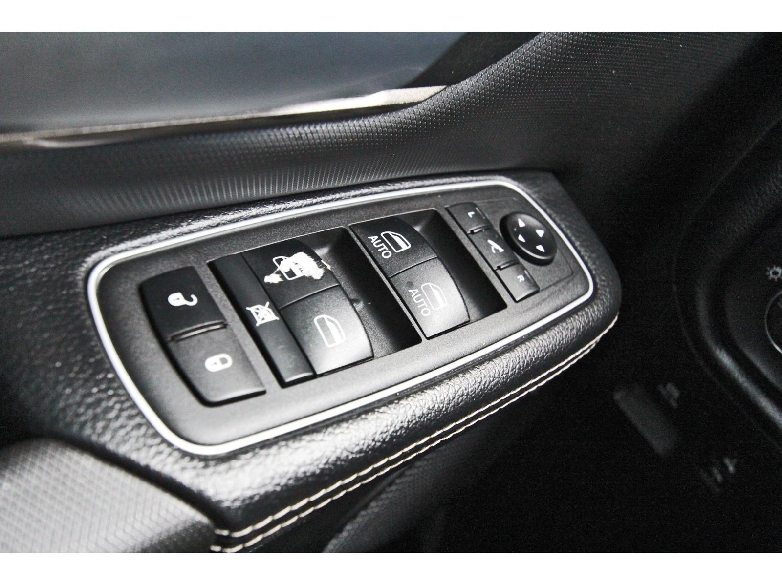 Used 2021 RAM 1500 Rebel w/ Rebel Level 1 Equipment Group AWD/4WD image 20