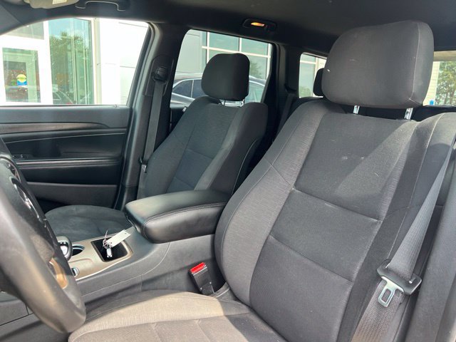 Used 2015 Jeep Grand Cherokee Laredo w/ Quick Order Package 23E AWD/4WD image 11
