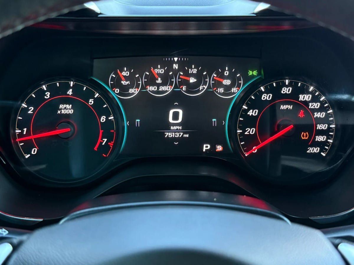 Used 2018 Chevrolet Camaro ZL1 RWD image 43