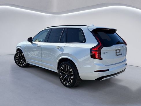 New 2026 Volvo XC90 B6 Ultra w/ Lounge Package image 5