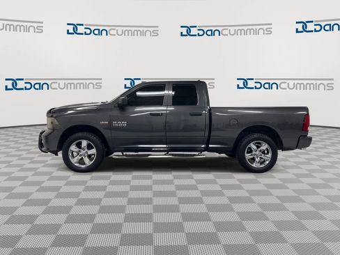 Used 2018 RAM 1500 Express w/ Express Value Package AWD/4WD image 5