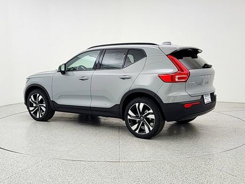 New 2026 Volvo XC40 B5 Ultra w/ Climate Package AWD/4WD image 7