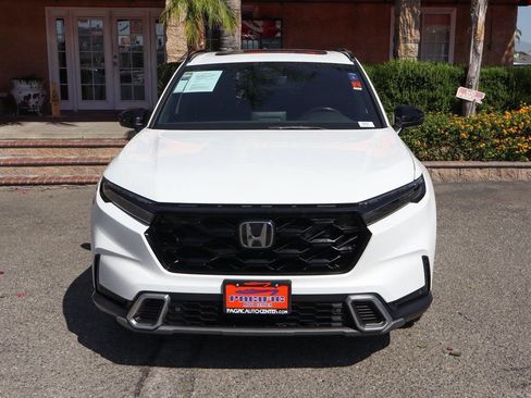Used 2023 Honda CR-V Sport Touring image 3