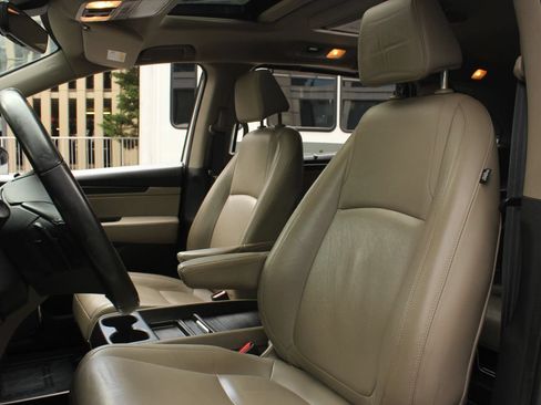 Used 2019 Honda Odyssey EX-L image 15