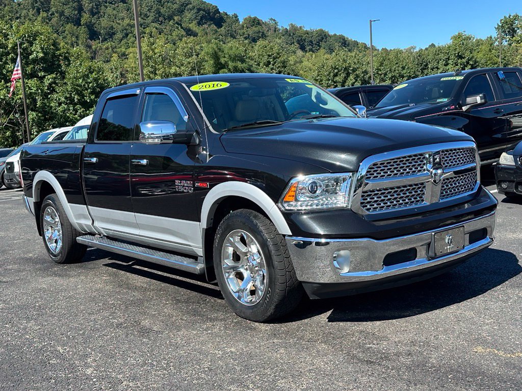 Used 2016 RAM 1500 Laramie w/ Cold Weather Group AWD/4WD image 31