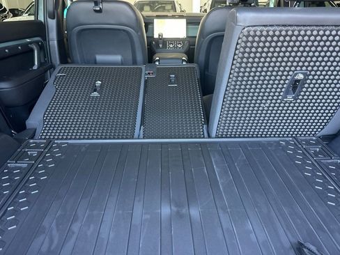New 2026 Land Rover Defender 110 Trophy Edition AWD/4WD image 27