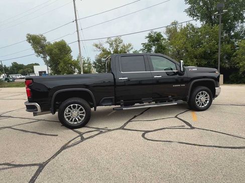 Certified 2024 Chevrolet Silverado 2500 LTZ w/ LTZ Premium Package AWD/4WD image 9
