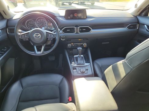 Used 2018 MAZDA CX-5 Touring w/ Preferred Equipment Package image 11