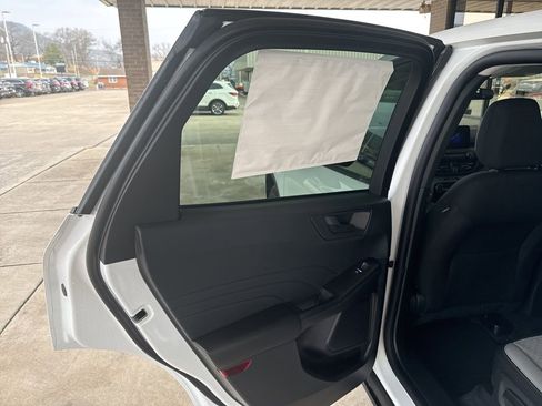 New 2026 Ford Escape Active image 12