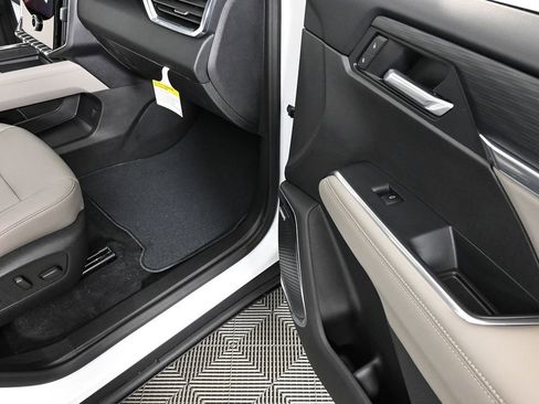 New 2026 GMC Acadia Elevation w/ Elevation Premium Package image 25