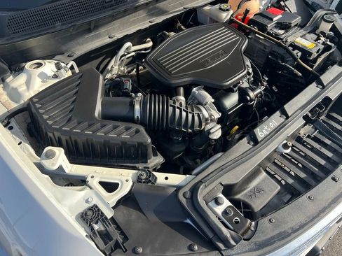 Used 2020 GMC Acadia SLT w/ Premium Package image 52