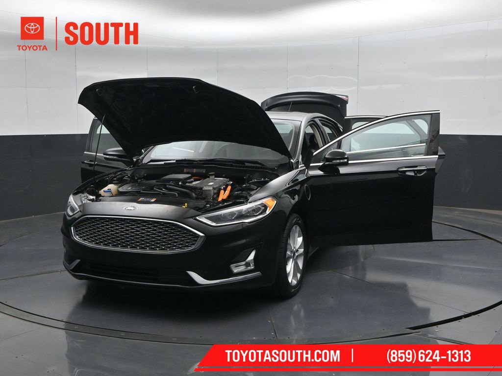 Used 2020 Ford Fusion Energi Titanium FWD image 59