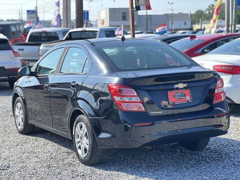 Used 2017 Chevrolet Sonic LS image 4