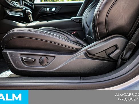 Used 2025 Ford Mustang Premium RWD image 19