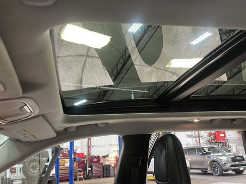 Certified 2022 Jeep Cherokee Limited image 27