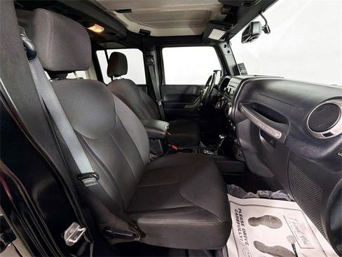 Used 2016 Jeep Wrangler Unlimited Sport w/ Dual Top Group image 23