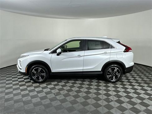New 2025 Mitsubishi Eclipse Cross SE image 4