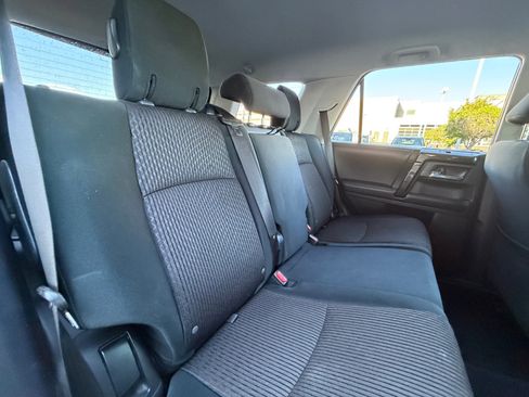 Used 2019 Toyota 4Runner TRD Off-Road image 18