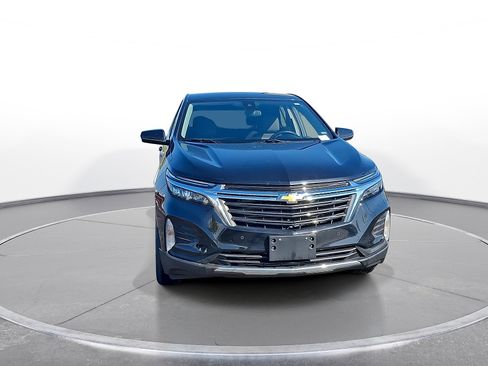 Used 2024 Chevrolet Equinox LT AWD/4WD image 3