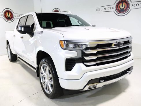 Used 2023 Chevrolet Silverado 1500 High Country image 26