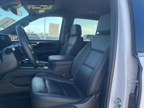 Used 2025 Chevrolet Tahoe LT AWD/4WD image 7