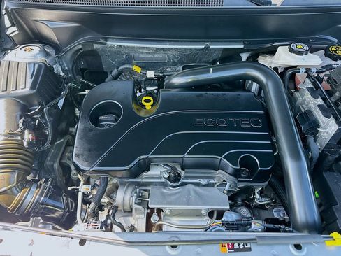 Certified 2024 Chevrolet Equinox LS FWD image 28