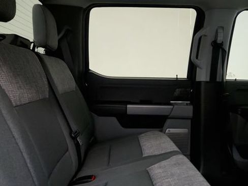 Used 2023 Ford F250 XLT w/ Black Appearance Package AWD/4WD image 42