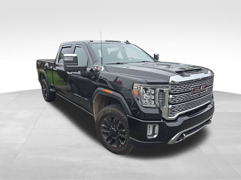 Used 2021 GMC Sierra 2500 Denali w/ Denali Black Diamond Edition AWD/4WD image 2