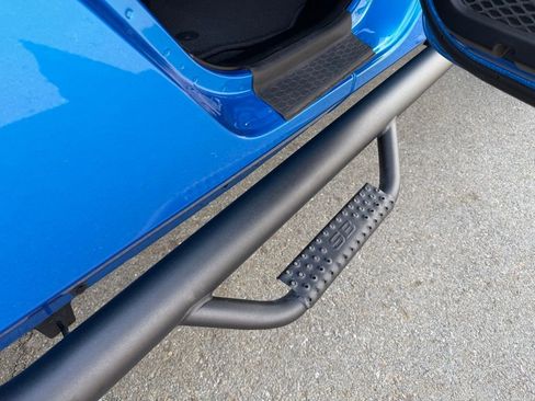 Used 2025 Jeep Gladiator Sport image 36