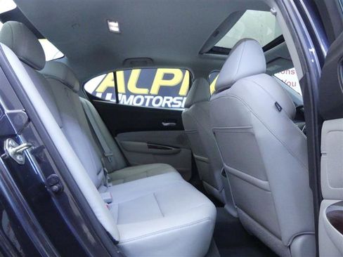Used 2016 Acura TLX w/ Technology Package image 21