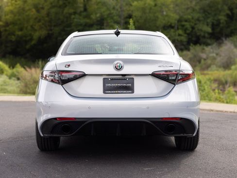 New 2025 Alfa Romeo Giulia image 7