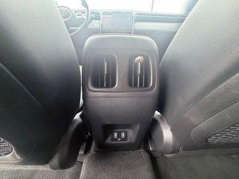 Used 2022 Hyundai Tucson Limited image 29