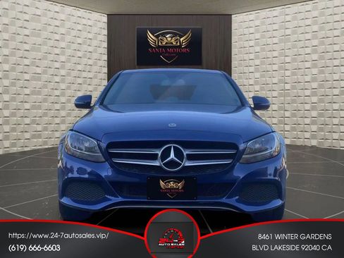 Used 2017 Mercedes-Benz C 300 Sedan image 3